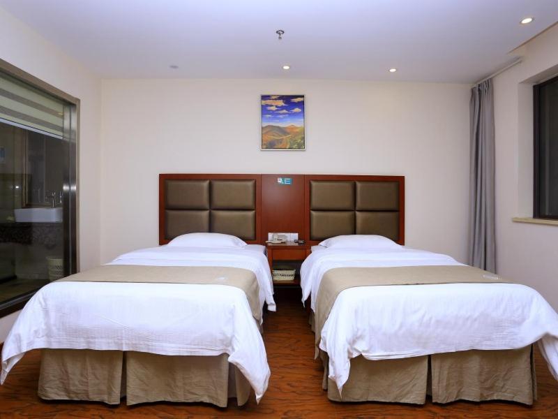 Longtang Greentree Inn Anhui Hefei Heyu Rd. Dayun City Express Hotel מראה חיצוני תמונה
