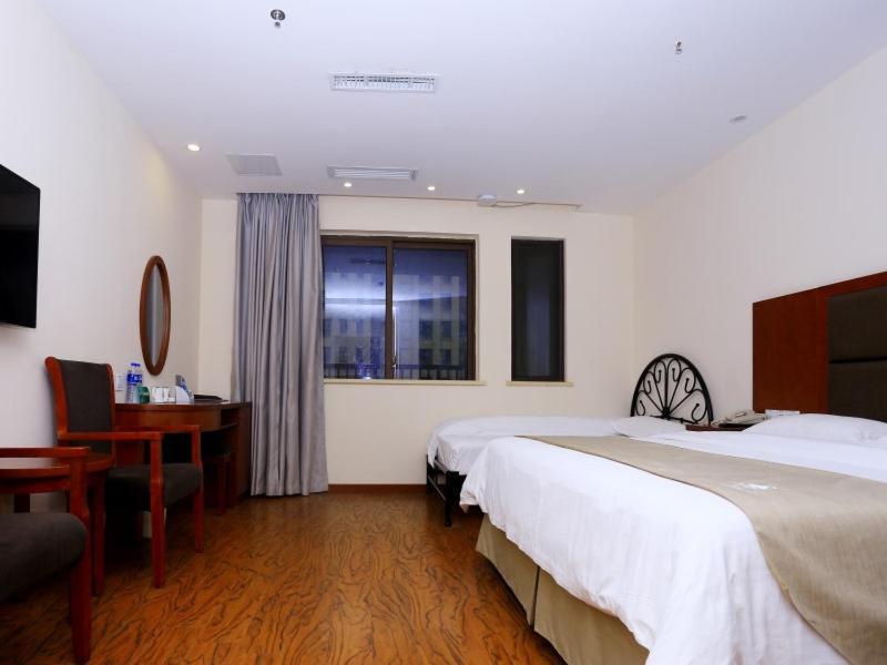 Longtang Greentree Inn Anhui Hefei Heyu Rd. Dayun City Express Hotel מראה חיצוני תמונה