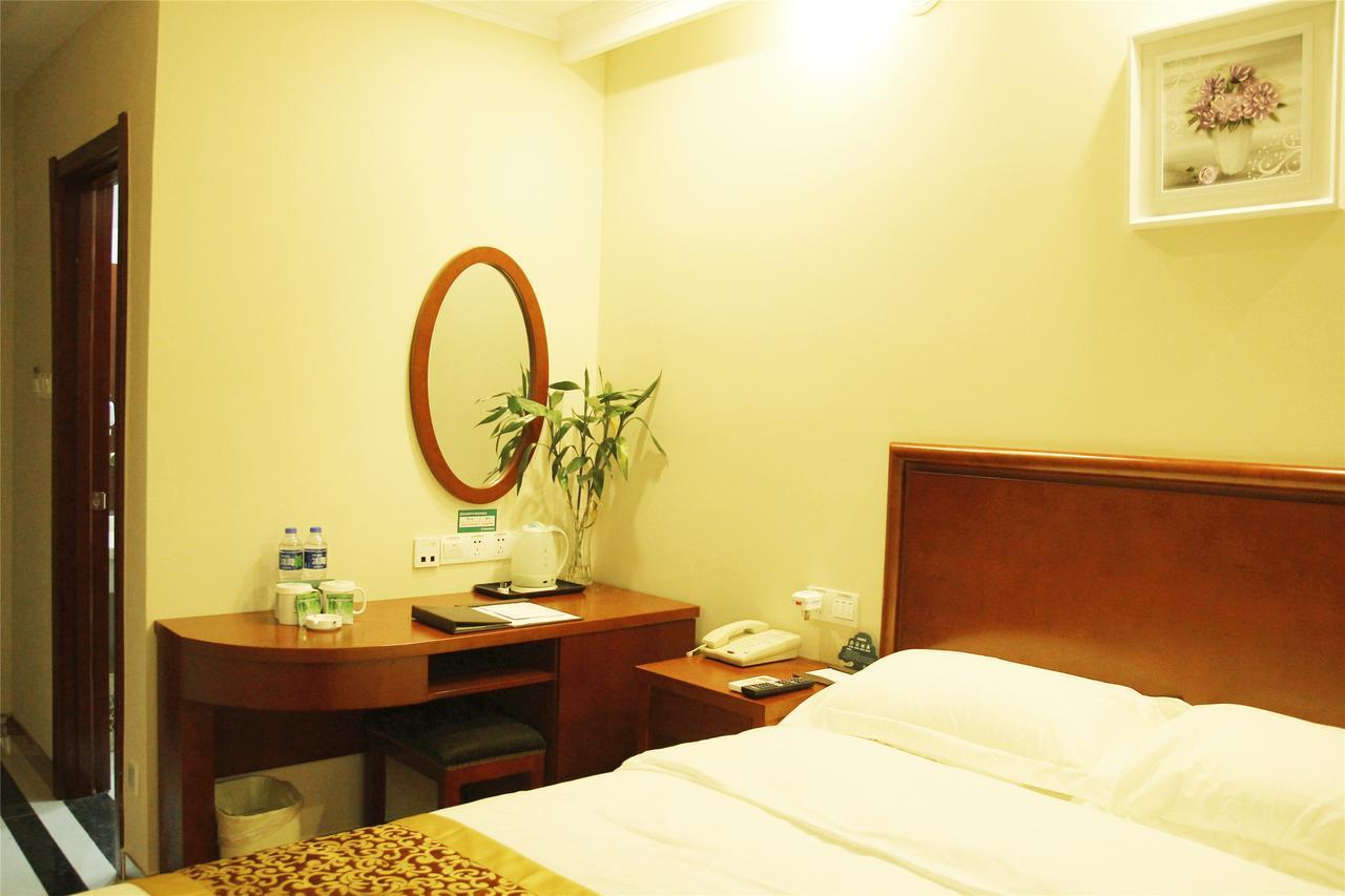 Longtang Greentree Inn Anhui Hefei Heyu Rd. Dayun City Express Hotel מראה חיצוני תמונה